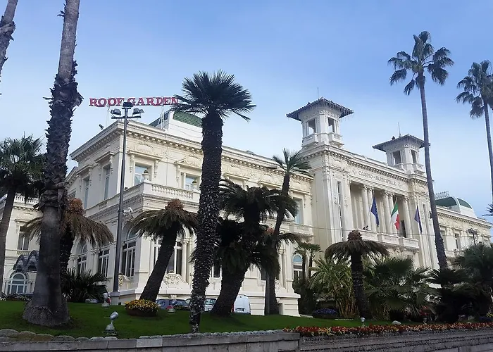 Palafiori Πανσιόν
